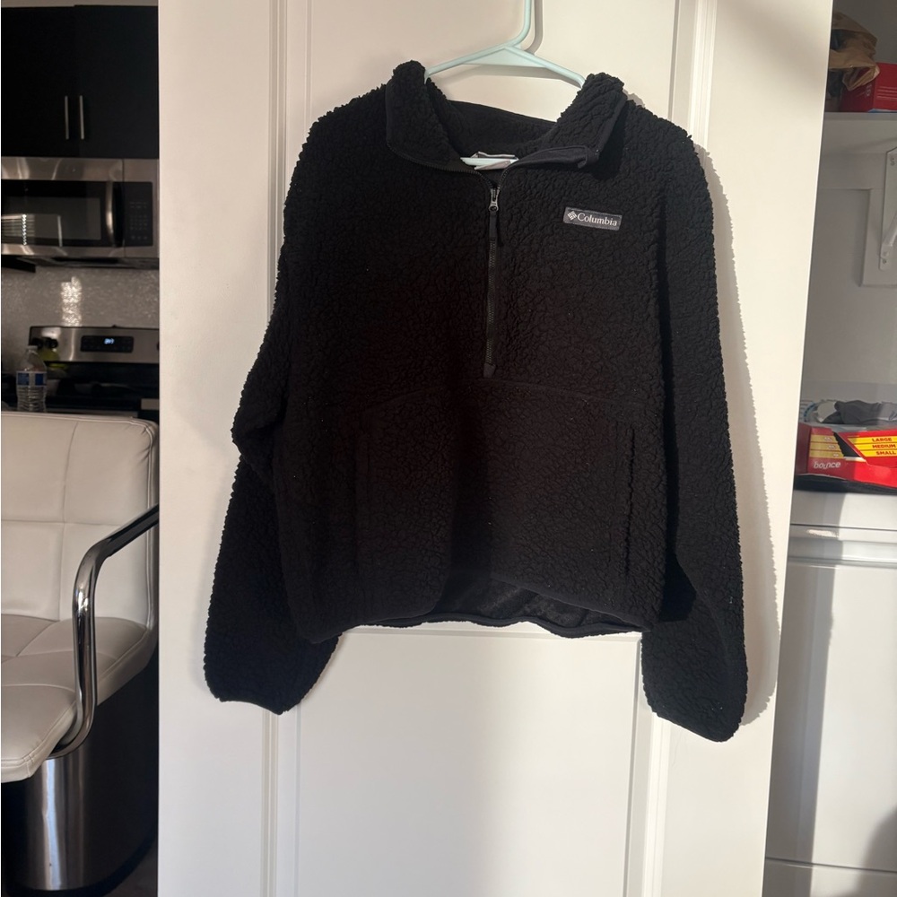 Columbia Women's Black Sherpa Fleece Pullover